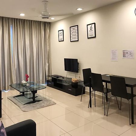 Pacific Place Apartment Ara Damansara Petaling Jaya Esterno foto