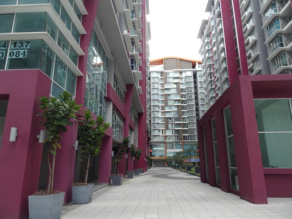 Pacific Place Apartment Ara Damansara Petaling Jaya Esterno foto